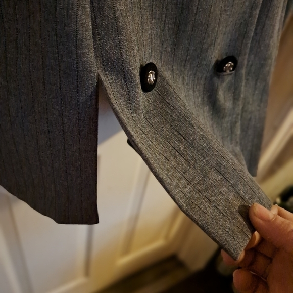 Perceptions two Piece outfit jacket and pants size 14 - Picture 3 of 13